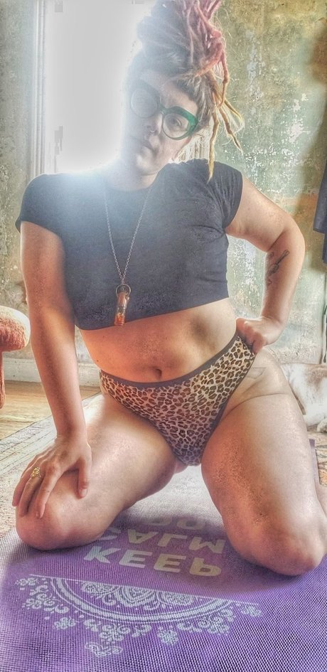 Foto di nudo di fuga di OnlyFans di Lexibloomshroom
