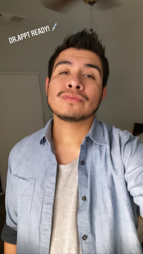 Foto di nudo di fuga di OnlyFans di Alexxxander