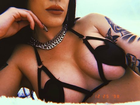 Foto di nudo di fuga di OnlyFans di Lethal Lexi