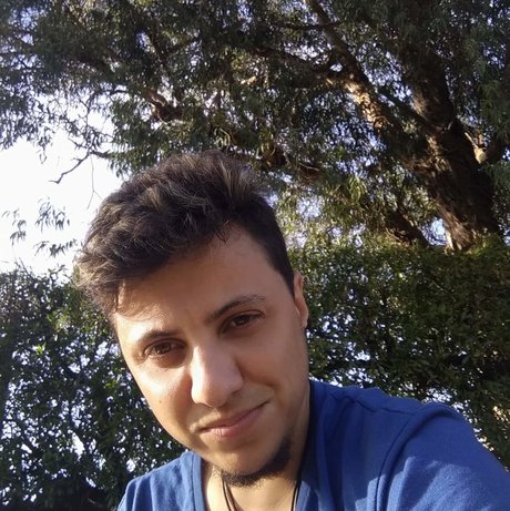 Foto di nudo di fuga di OnlyFans di Leonardo