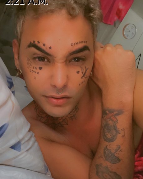 Foto di nudo di fuga di OnlyFans di Leo Dominguez