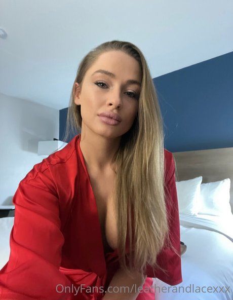 Foto di nudo di fuga di OnlyFans di Chanel