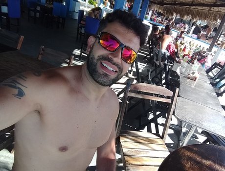 Foto di nudo di fuga di OnlyFans di Leandro Maia Cruz