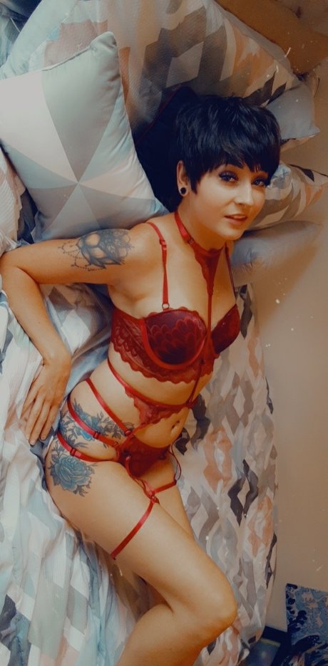 Foto di nudo di fuga di OnlyFans di Lauren