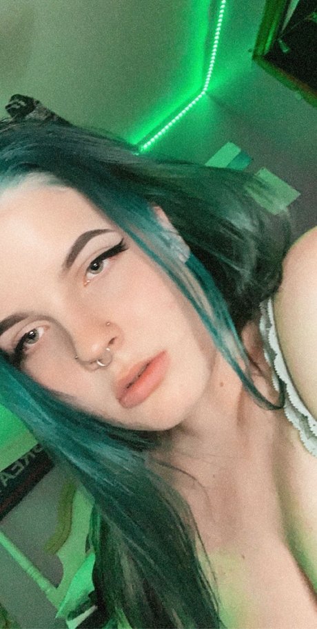 Foto di nudo di fuga di OnlyFans di Lauren Olivia