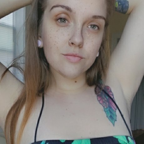 Foto di nudo di fuga di OnlyFans di Ren Dream