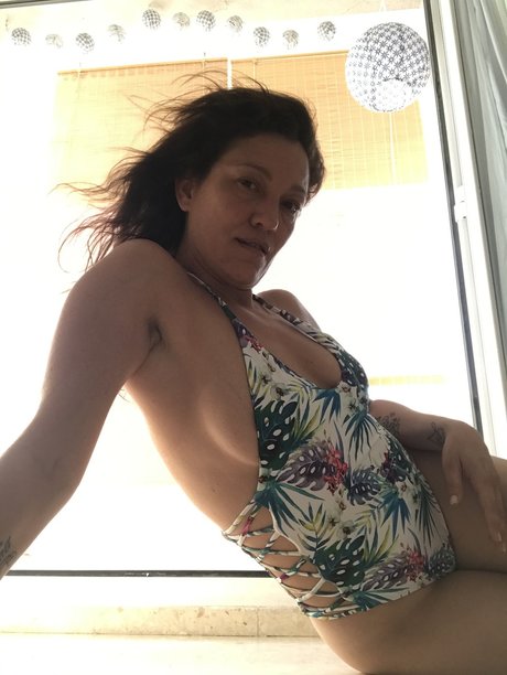 Foto di nudo di fuga di OnlyFans di Linda Lila