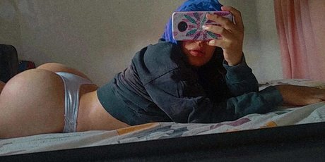 Foto di nudo di fuga di OnlyFans di Linadzpriv