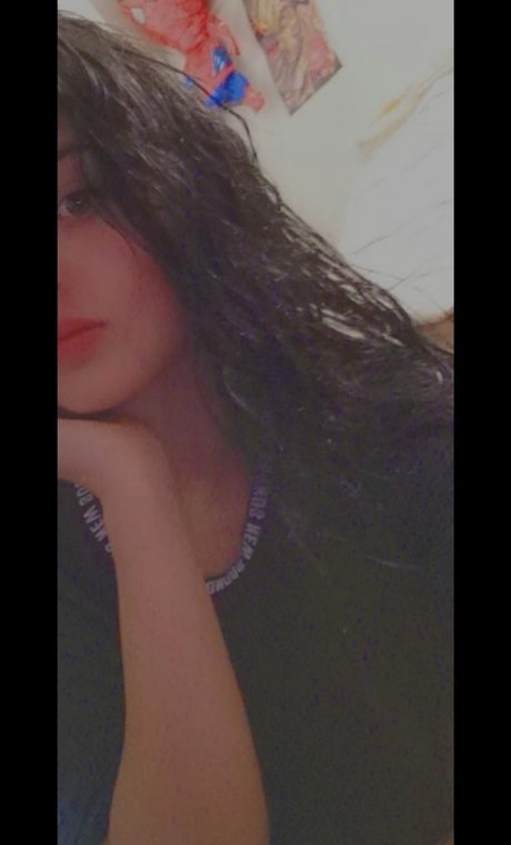 Foto di nudo di fuga di OnlyFans di Lina Beta