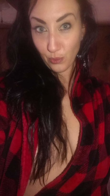 Foto di nudo di fuga di OnlyFans di Lily Mills