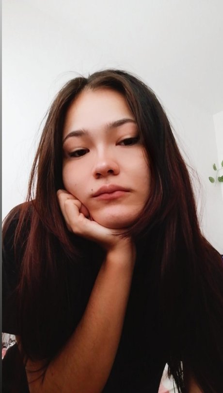 Foto di nudo di fuga di OnlyFans di Lily 