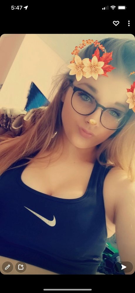 Foto di nudo di fuga di OnlyFans di Kiera