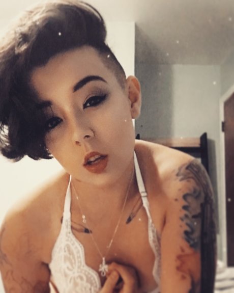 Foto di nudo di fuga di OnlyFans di Pookie