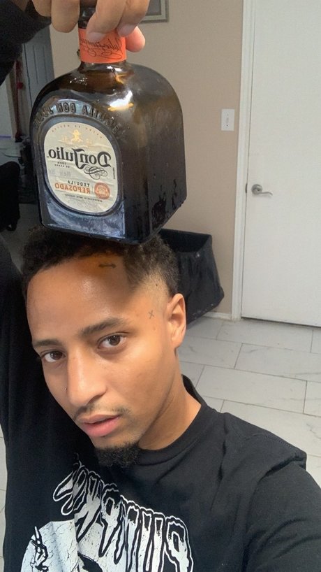 Foto di nudo di fuga di OnlyFans di Lil Orlando