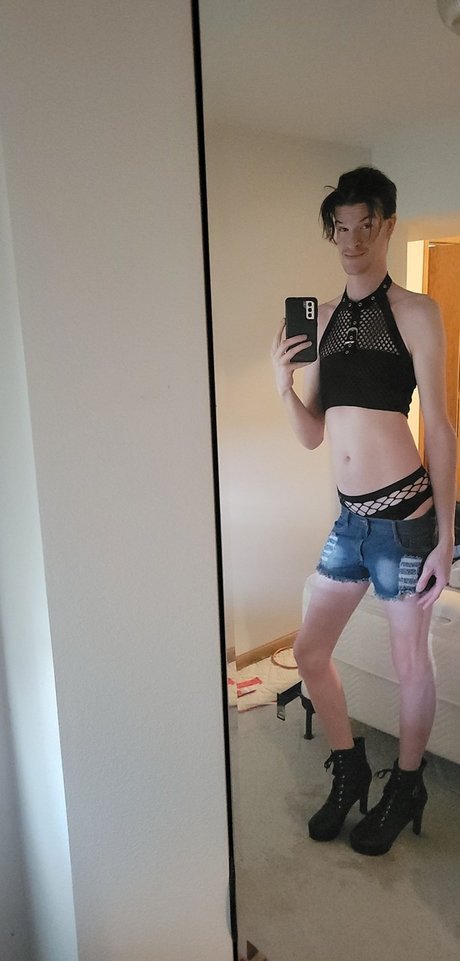 Foto di nudo di fuga di OnlyFans di Tay