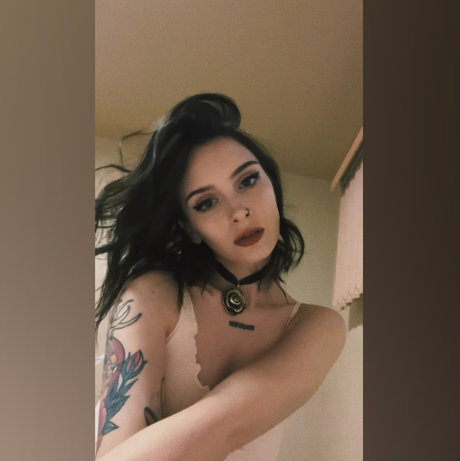 Foto di nudo di fuga di OnlyFans di Hannah 