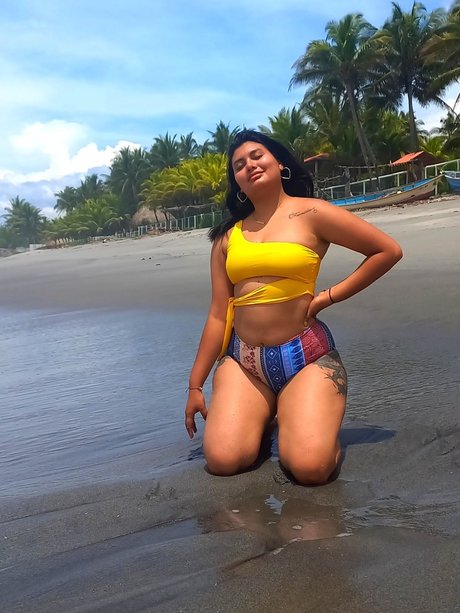 Foto di nudo di fuga di OnlyFans di Trinidad