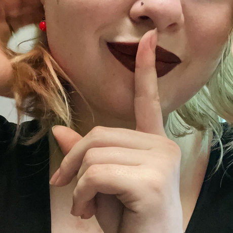 Foto di nudo di fuga di OnlyFans di Lillie