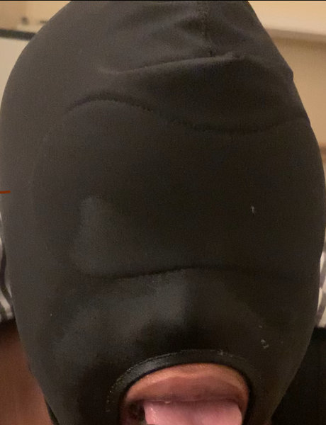 Foto di nudo di fuga di OnlyFans di L