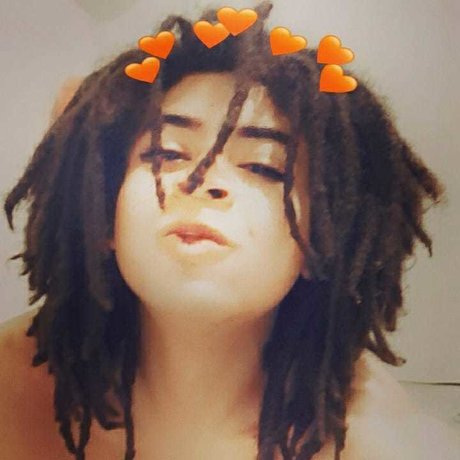 Foto di nudo di fuga di OnlyFans di Lovelain3
