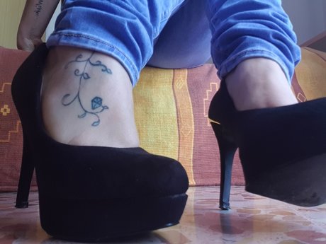 Foto di nudo di fuga di OnlyFans di Inkedgirl1992