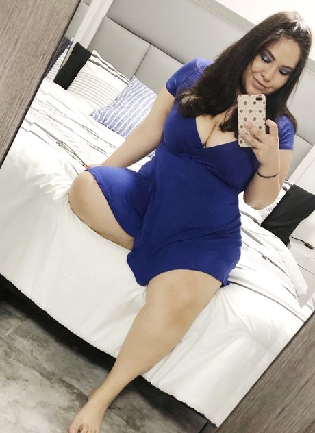Foto di nudo di fuga di OnlyFans di Loreley Dg