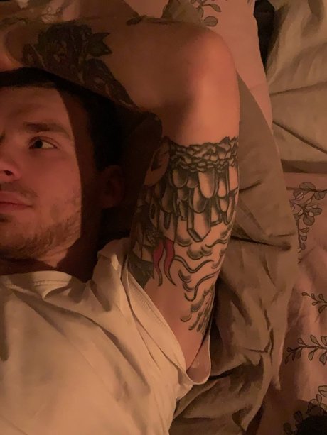 Foto di nudo di fuga di OnlyFans di Loony Roller