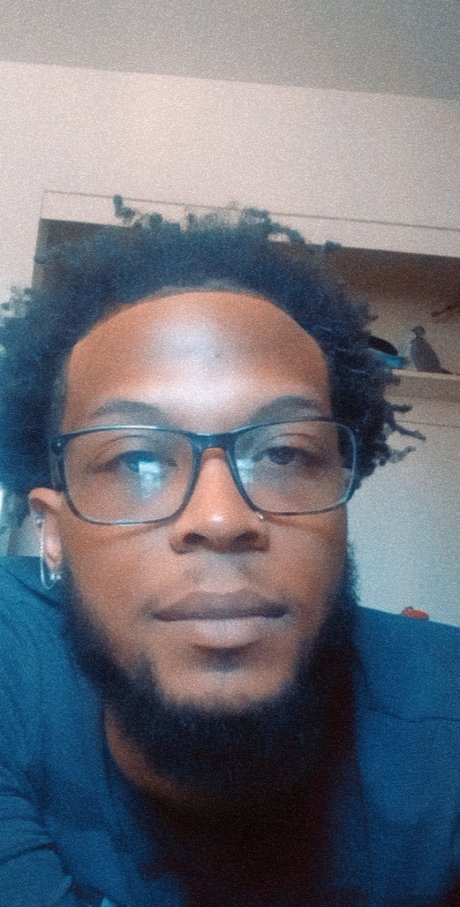 Foto di nudo di fuga di OnlyFans di Milan