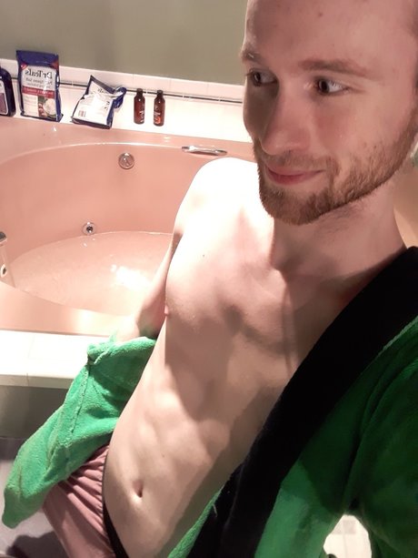 Foto di nudo di fuga di OnlyFans di Longjohnsellers