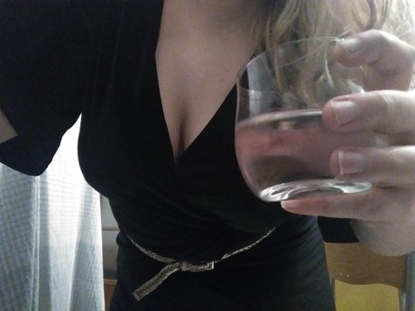 Foto di nudo di fuga di OnlyFans di Maddie Wolf