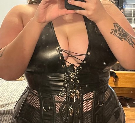Foto di nudo di fuga di OnlyFans di Lucia