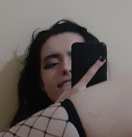 Foto di nudo di fuga di OnlyFans di Lola Peach 