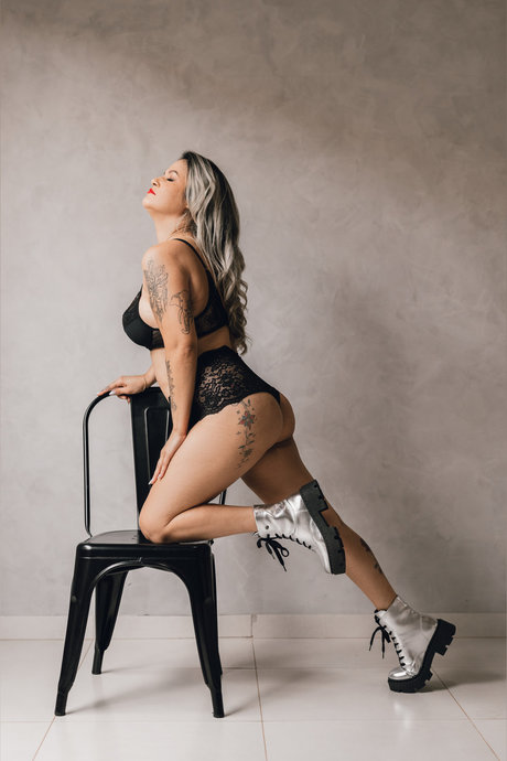 Foto di nudo di fuga di OnlyFans di Sofia Vital