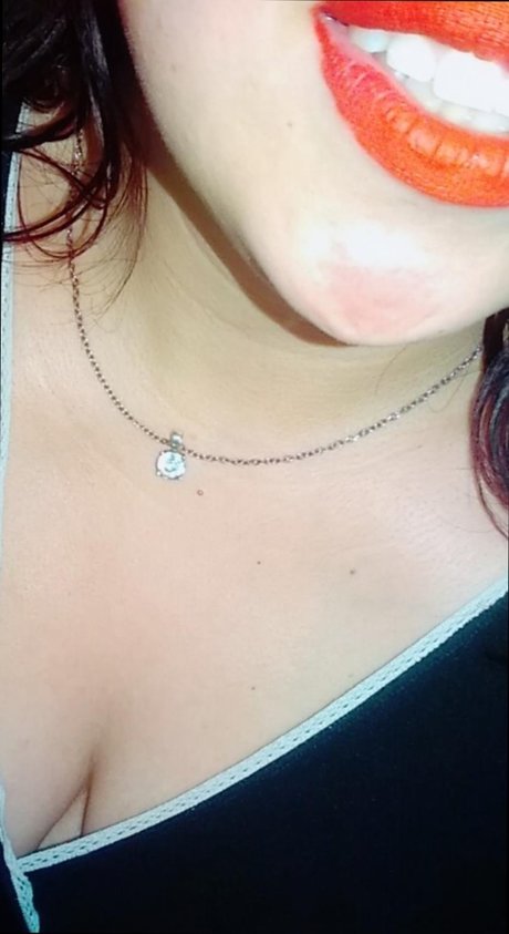 Foto di nudo di fuga di OnlyFans di Lizz