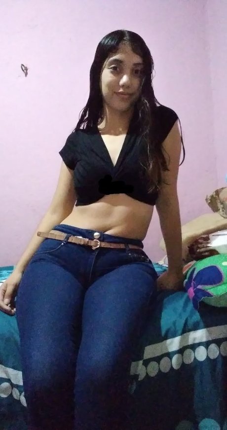 Foto di nudo di fuga di OnlyFans di Brenda Alv