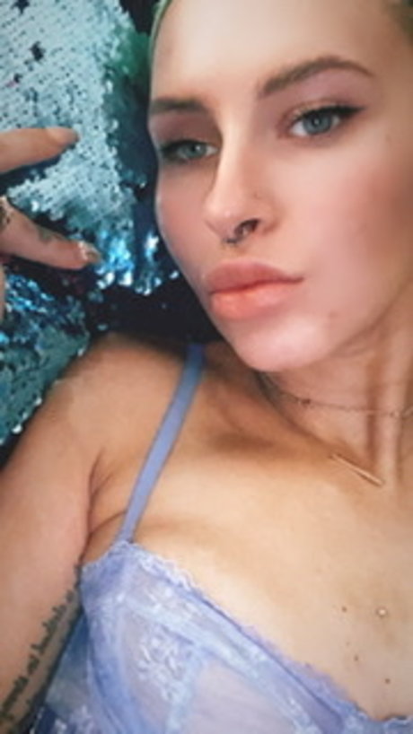 Foto di nudo di fuga di OnlyFans di Olivia Beeas