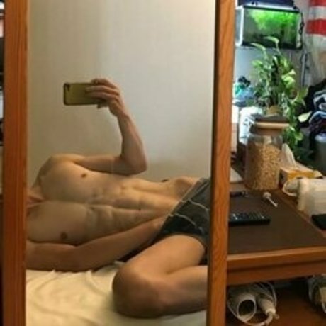 Foto di nudo di fuga di OnlyFans di Machalatte