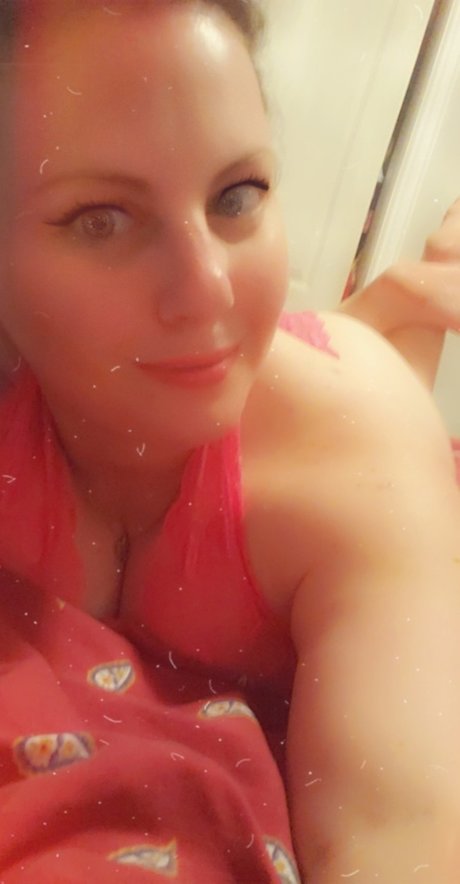 Foto di nudo di fuga di OnlyFans di Megan Marie