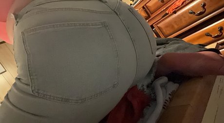 Foto di nudo di fuga di OnlyFans di Alyssa
