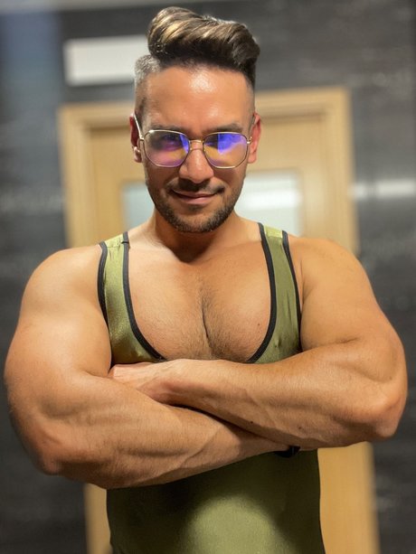 Foto di nudo di fuga di OnlyFans di Lyon