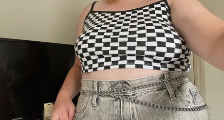Foto di nudo di fuga di OnlyFans di Quinn 