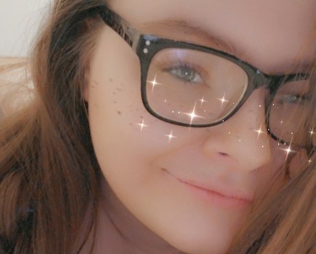 Foto di nudo di fuga di OnlyFans di Lustylace