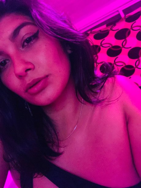 Foto di nudo di fuga di OnlyFans di Lulu Vargas