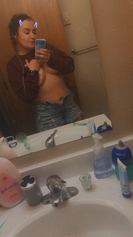 Foto di nudo di fuga di OnlyFans di Lulu