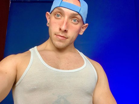 Foto di nudo di fuga di OnlyFans di Luis Felipe Gonzalez