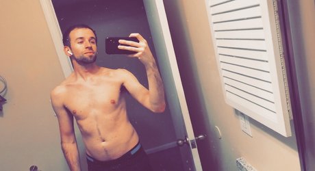 Foto di nudo di fuga di OnlyFans di Lucas