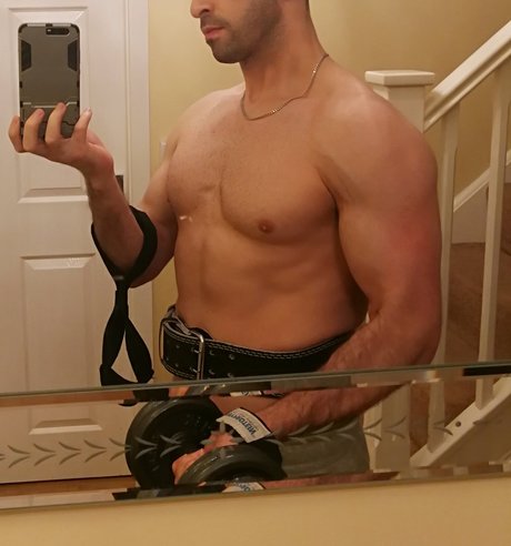 Foto di nudo di fuga di OnlyFans di Lucas Lopez