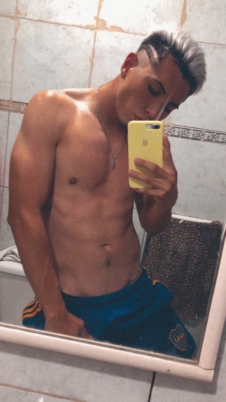 Foto di nudo di fuga di OnlyFans di Lucass