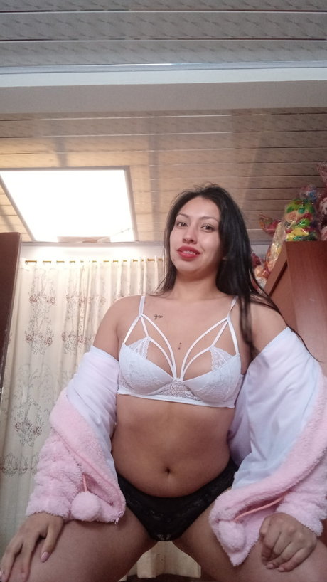 Foto di nudo di fuga di OnlyFans di Marie