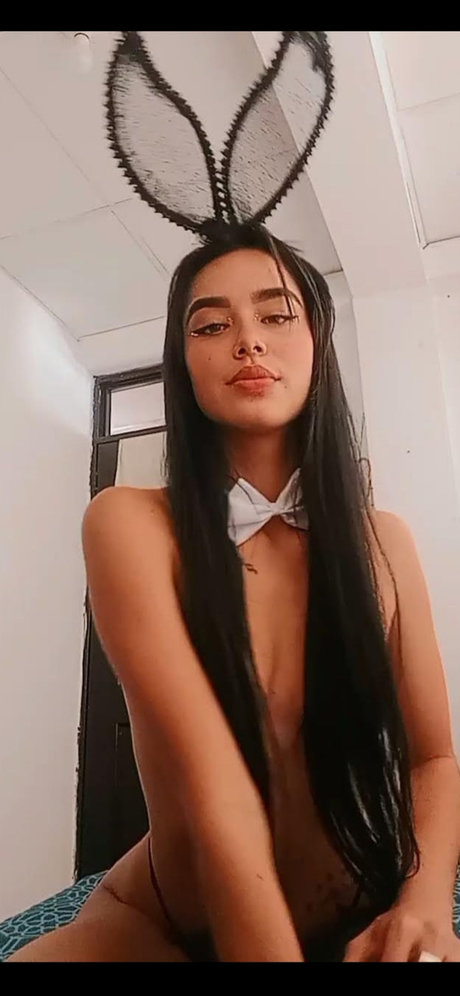 Foto di nudo di fuga di OnlyFans di Mariana